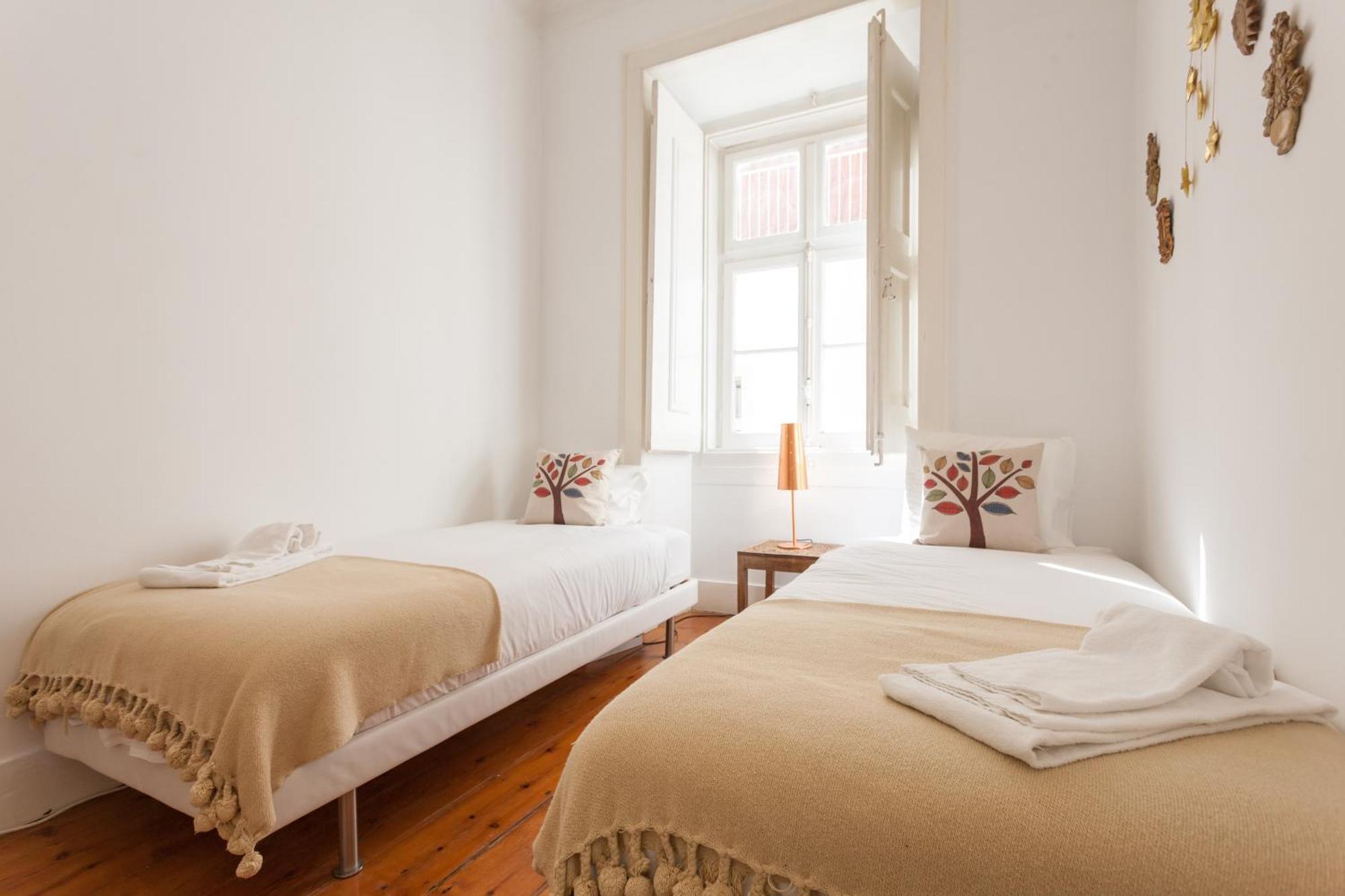Tejo Vintage Three-Bedroom Apartment - By Lu Holidays Lisboa Exteriér fotografie